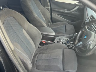 2017 BMW X1
$3,600,000
