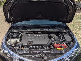 2014 Toyota Corolla XLi