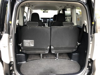 2011 Toyota Voxy for sale in Manchester, Jamaica