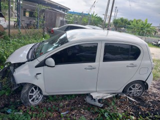 2017 Daihatsu Mira For Parts