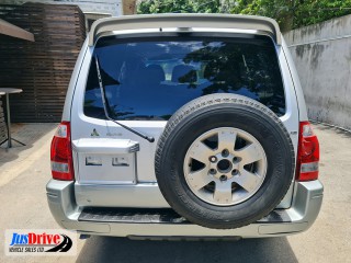 2003 Mitsubishi Pajero