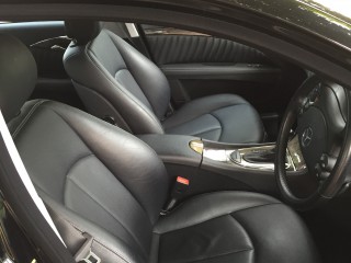 2009 Mercedes Benz E 320 CDI SPORT AUTO for sale in Kingston / St. Andrew, Jamaica