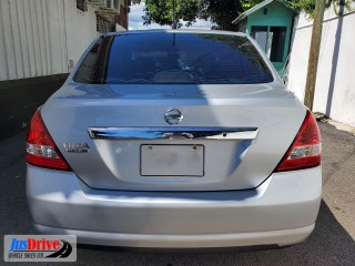 2011 Nissan Tiida Latio