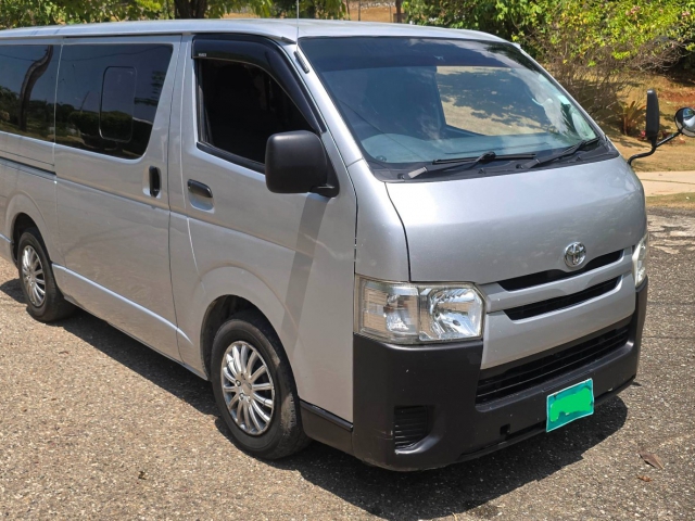 2016 Toyota Hiace for sale in Kingston / St. Andrew, Jamaica