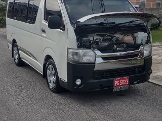 2014 Toyota Hiace Commuter for sale in St. James, Jamaica