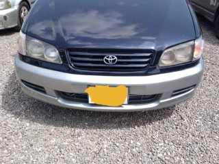 2000 Toyota Ipsum for sale in Kingston / St. Andrew, Jamaica