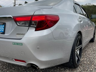2016 Toyota Mark X
$2,500,000
