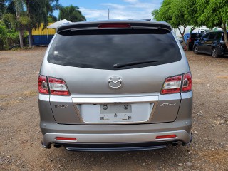 2010 Mazda MPV