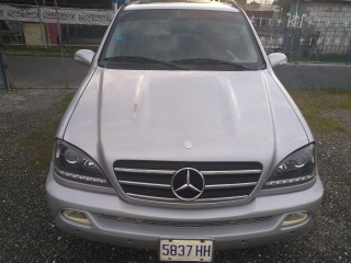 2005 Mercedes Benz ML350