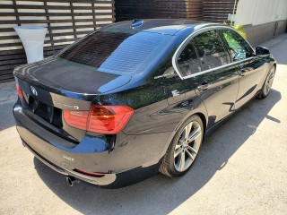 2015 BMW 335i
$2,890,000