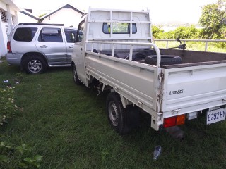 2012 Toyota LiteAce Truck