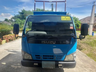 2005 Isuzu ELF