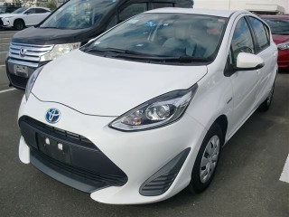 2017 Toyota Aqua for sale in Kingston / St. Andrew, Jamaica