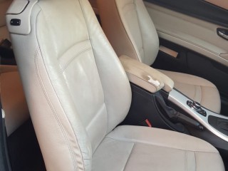 2011 BMW 320i