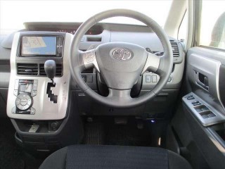 2011 Toyota Voxy for sale in Trelawny, Jamaica