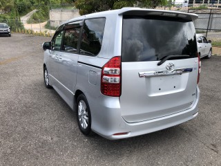 2011 Toyota Noah for sale in Manchester, Jamaica