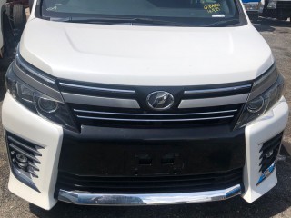 2017 Toyota Voxy for sale in Kingston / St. Andrew, Jamaica