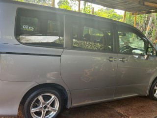 2014 Toyota Voxy for sale in Manchester, Jamaica