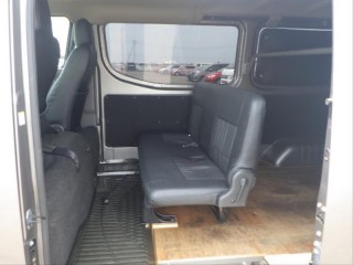 2013 Nissan Caravan 
$2,300,000