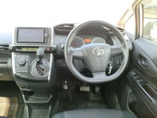 2013 Toyota Wish for sale in Kingston / St. Andrew, Jamaica