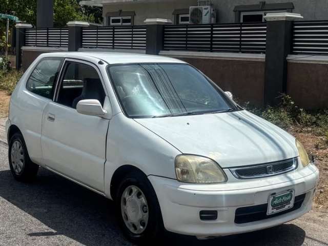 2000 Honda logo for sale in Kingston / St. Andrew, Jamaica