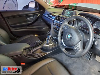 2018 BMW 318I