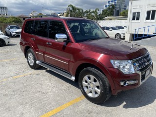 2016 Mitsubishi PAJERO