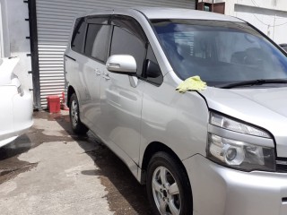 2012 Toyota Voxy for sale in Manchester, Jamaica