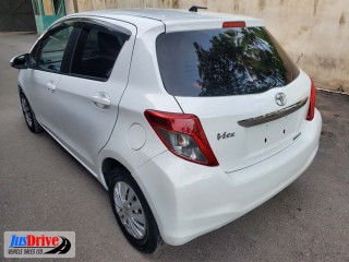 2013 Toyota VITZ