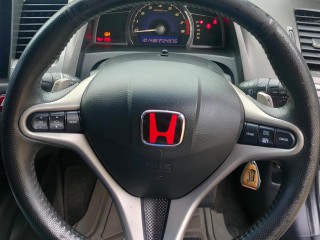 2011 Honda Civic
$1,530,000