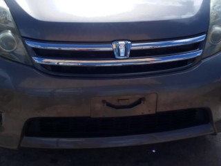 2009 Toyota Isis Platana for sale in Manchester, Jamaica