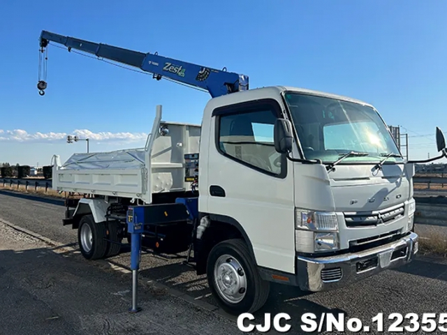 2011 Mitsubishi Mitsubishi Canter for sale in Kingston / St. Andrew, Jamaica