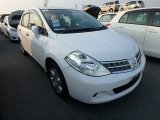 2010 Nissan Tiida Latio for sale in Kingston / St. Andrew, Jamaica