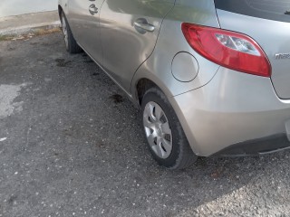 2014 Mazda Demio