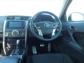 2014 Toyota Mark X