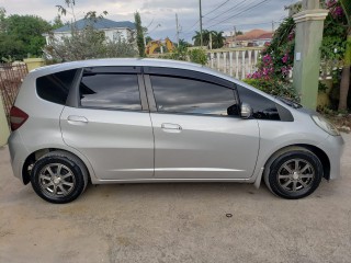 2013 Honda Fit for sale in Kingston / St. Andrew, Jamaica