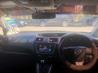 2014 Mazda Premacy