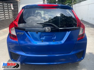 2015 Honda FIT