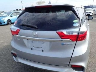 2017 Honda Shuttle Hybrid