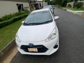 2015 Toyota Aqua for sale in Kingston / St. Andrew, Jamaica