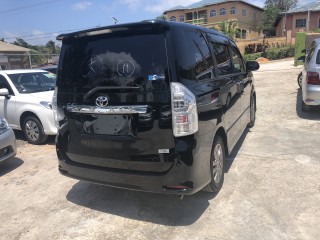 2012 Toyota Voxy ZS for sale in Manchester, Jamaica