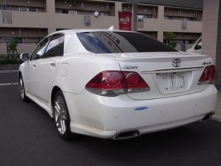 2013 Toyota Crown