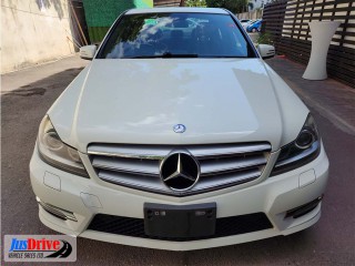 2012 Mercedes Benz C180