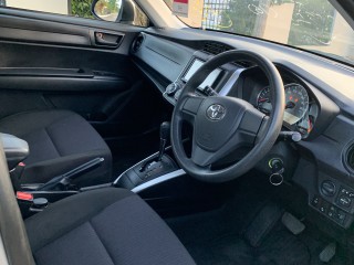 2017 Toyota COROLLA FIELDER