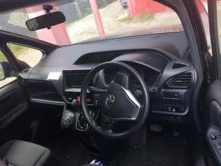 2014 Toyota Voxy new shape for sale in St. James, Jamaica