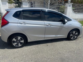 2016 Honda Fit Hybrid for sale in Kingston / St. Andrew, Jamaica