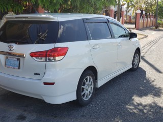 2011 Toyota Wish for sale in St. Catherine, Jamaica