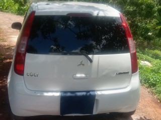 2003 Mitsubishi Colt