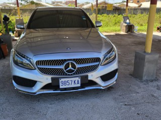 2015 Mercedes Benz C class for sale in St. Thomas, 