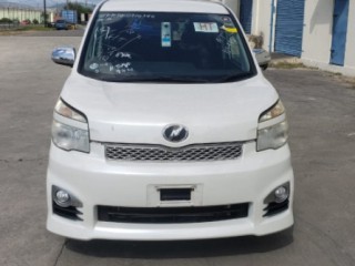 2012 Toyota VOXY ZS Kirameki for sale in Trelawny, Jamaica